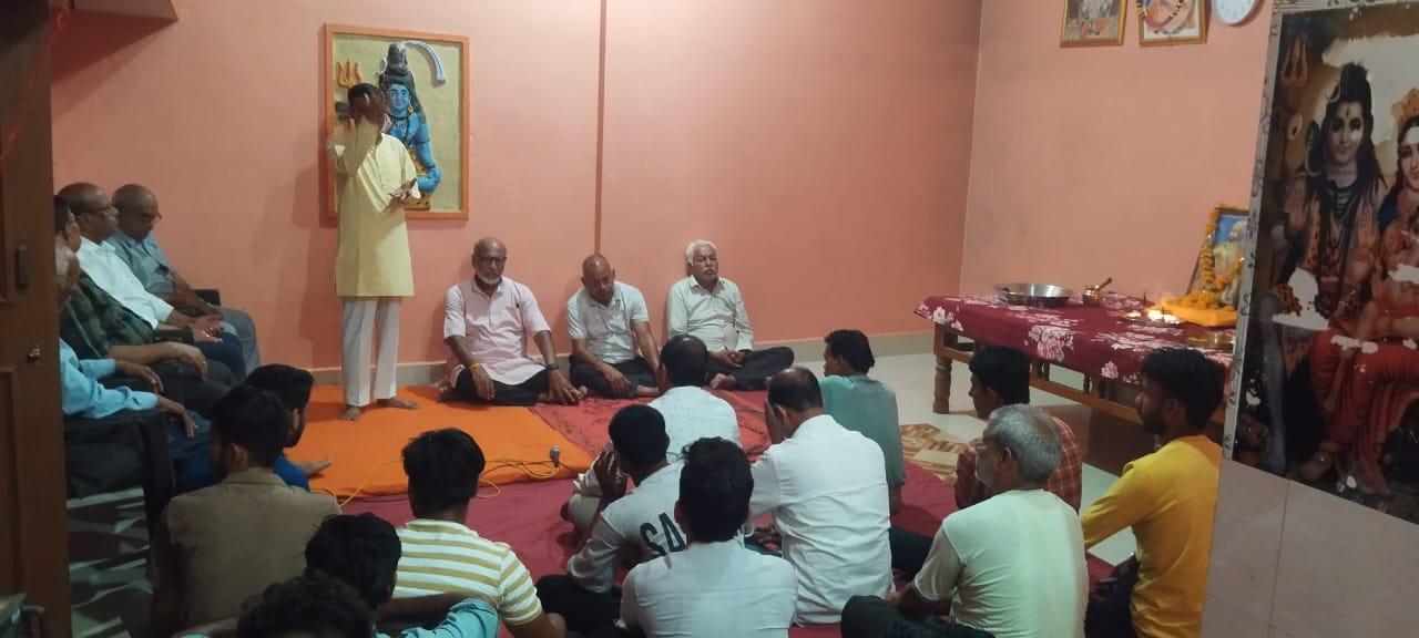 वीर शिवाजी महाराज के जीवन से हर किसी को प्रेरणा लेनी चाहिए गढ़िया मोहल्ला में हिंदू साम्राज्य दिवस पर कार्यक्रम का आयोजन