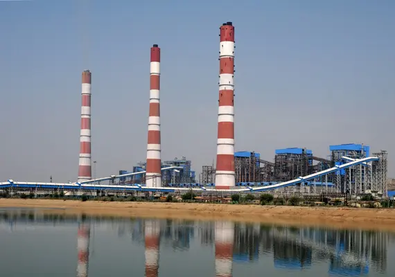 एनटीपीसी सीपत में बड़ा हादसा: 60 टन का ऐशटैंक गिरा, 2 की मौत