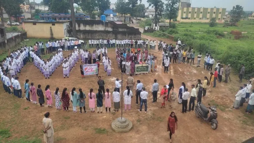 CG NEWS: गरियाबंद में नशा मुक्त भारत अभियान : रैली व जागरूकता कार्यक्रम आयोजित, एसपी ने दिलाई शपथ