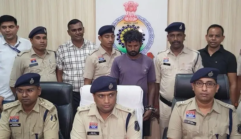 रायगढ़ पुलिस ने 48 घंटे में सुलझाया ठुसेकेला हत्याकांड, पड़ोसी निकला कातिल