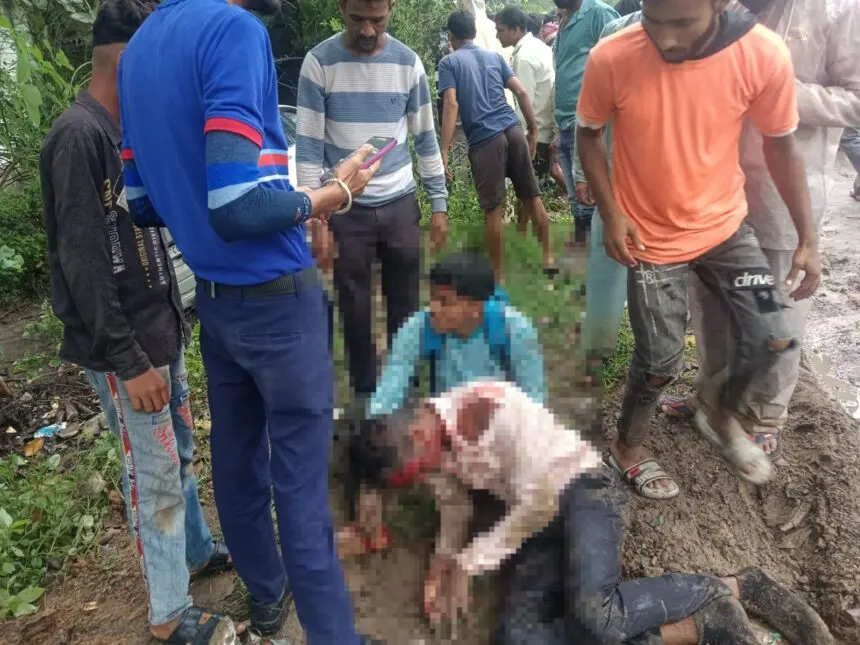 CG NEWS: तेज रफ्तार कार की टक्कर से दो बाइक सवार घायल