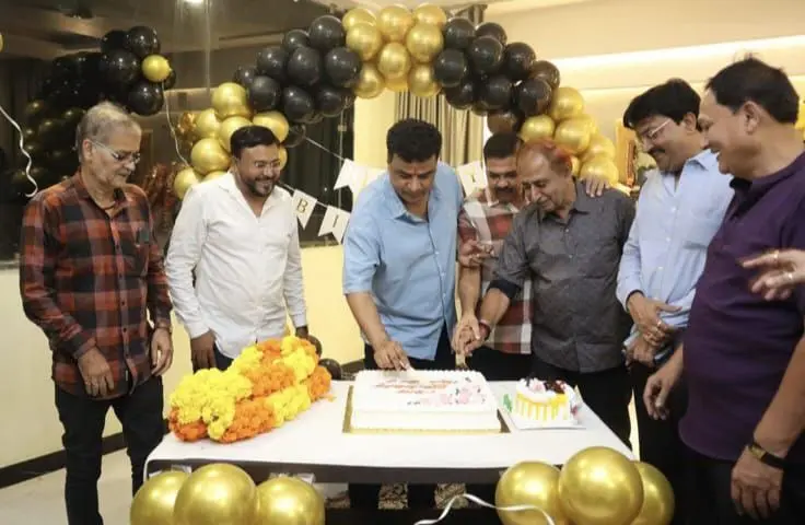 छत्तीसगढ़ सर्राफा संघ अध्यक्ष ने जन्मदिन मना कर दिखाई ताकत, बिलासपुर की राजनीति.......