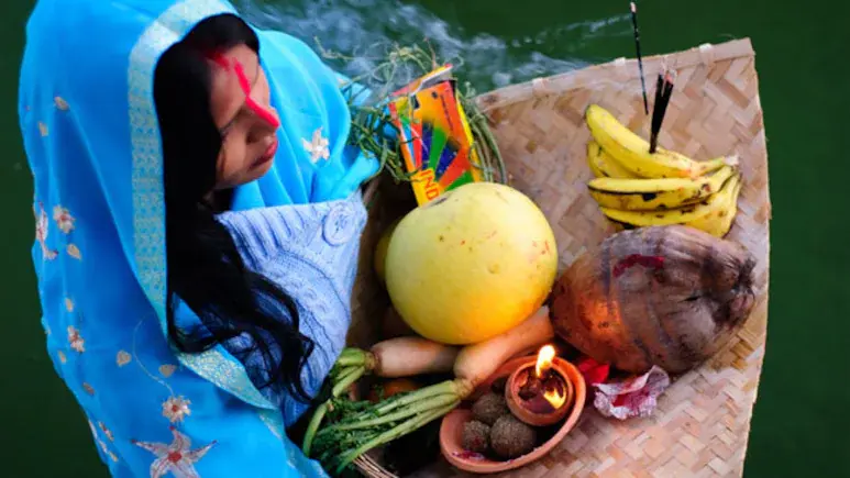 Chhath Puja 2025 : छठ का सबसे पवित्र और कठिन व्रत शुरू करने से पहले पी लें ये 3 चीजें, पूरे द‍िन भरपूर रहेगी एनर्जी