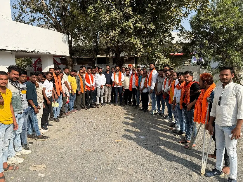 मस्तूरी में भाजयुमो जिलाध्यक्ष का जोरदार स्वागत: ऋषभ चतुर्वेदी बोले- बूथ स्तर पर युवाओं की फौज खड़ा करना ही मुख्य लक्ष्य