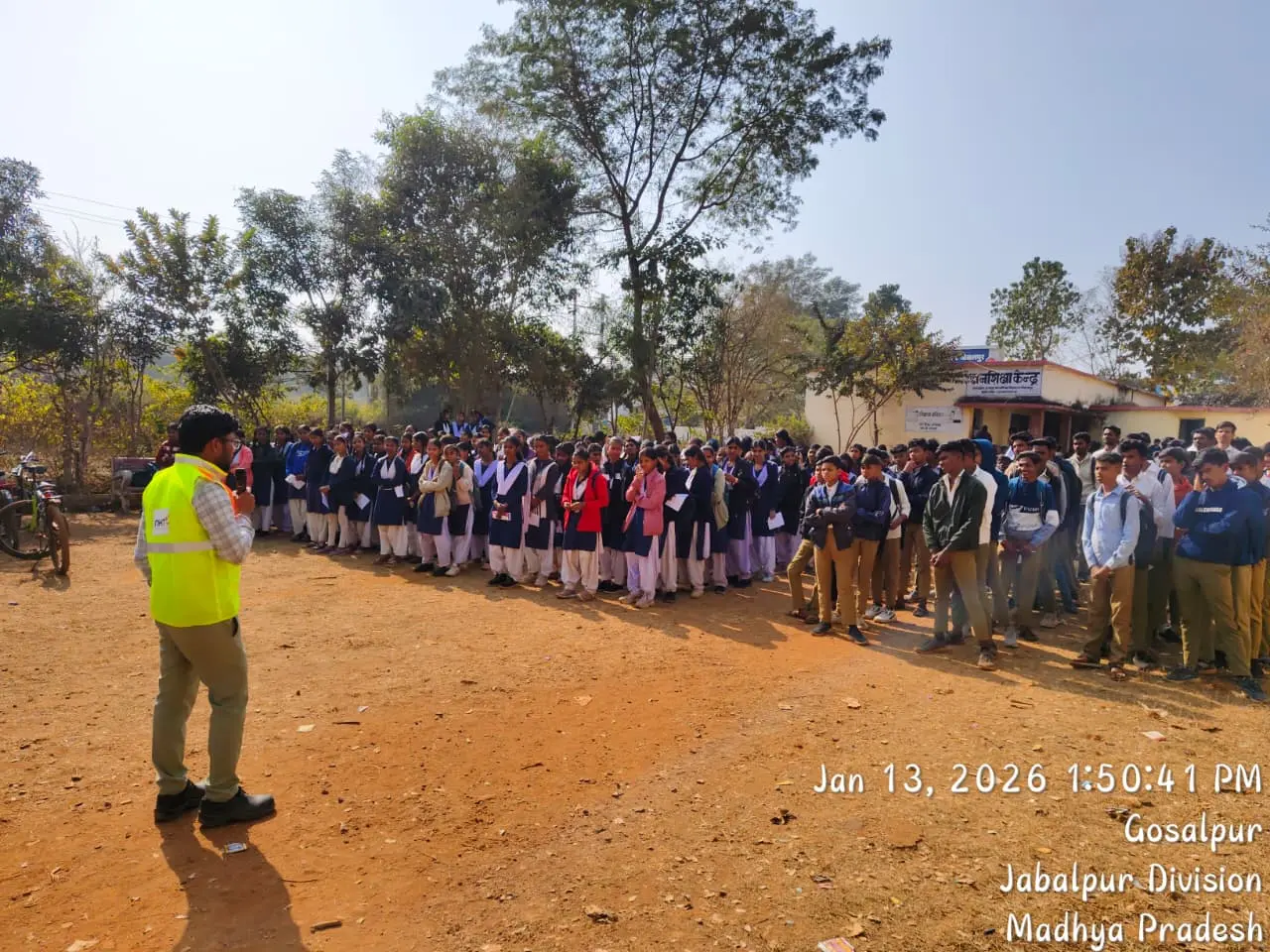 राष्ट्रीय सड़क सुरक्षा माह–2026: गोसलपुर शासकीय हाई स्कूल में जागरूकता कार्यक्रम आयोजित