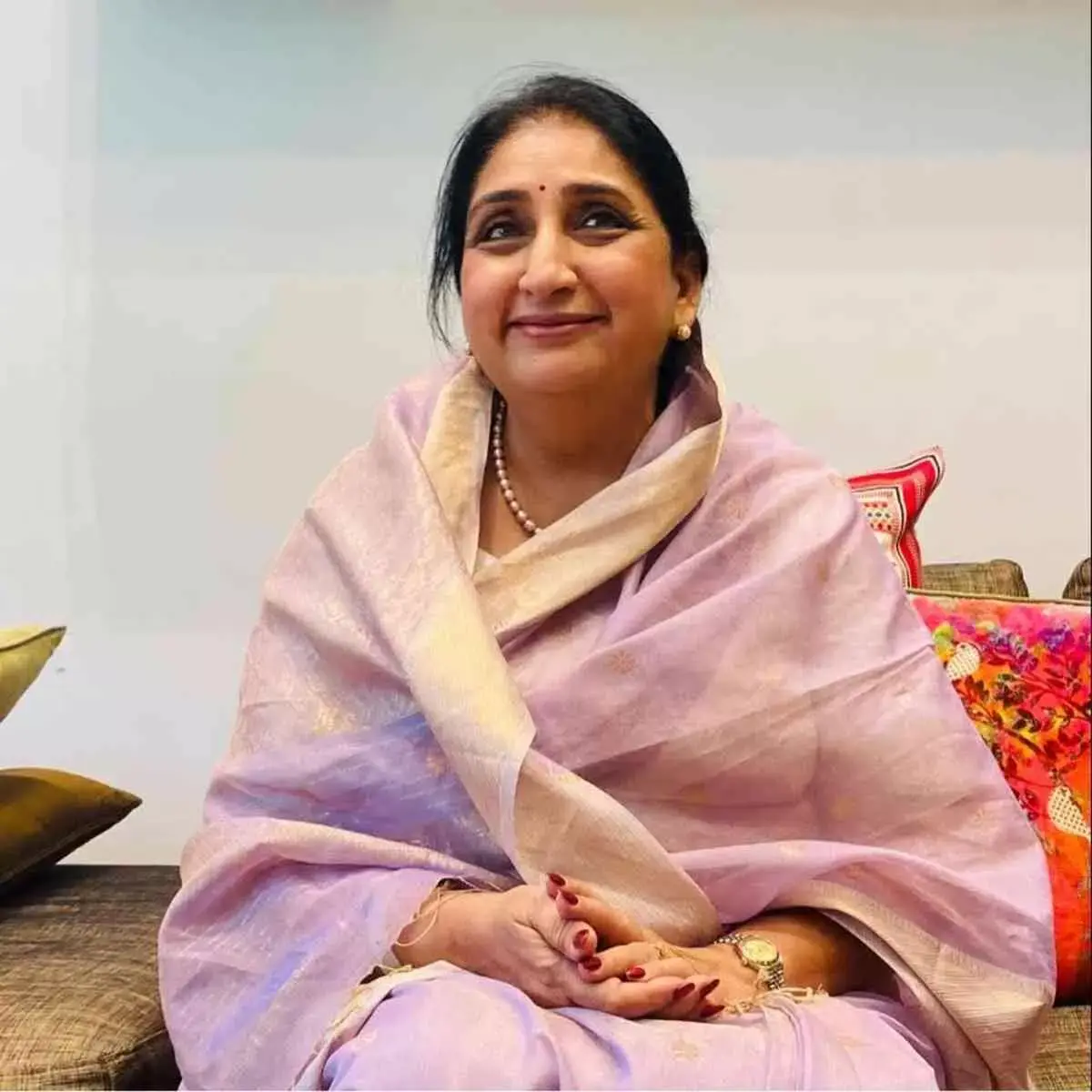 BREAKING NEWS : दिवंगत डिप्टी सीएम अजीत पवार की पत्नी सुनेत्रा पवार सर्वसम्मति से चुनी गईं NCP विधायक दल की नेता, 5 बजे लेंगी उपमुख्‍यमंत्री पद की शपथ