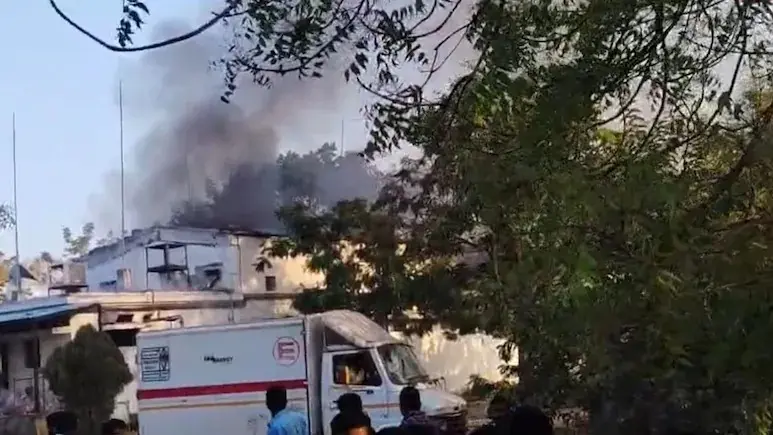 Factory Blast: डेटोनेटर फैक्ट्री में मौत का धमाका, SBL एनर्जी में 15 कर्मचारियों की दर्दनाक मौत