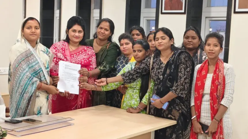 CG NEWS : अंतर्राष्ट्रीय महिला दिवस पर “महतारी सम्मान समारोह 2026” का आयोजन आज, 101 महिलाओं का होगा सम्मान”