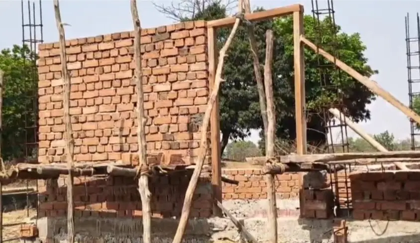 CG News : शासकीय जमीन पर पीएम आवास निर्माण को लेकर विवाद, उपसरपंच पर बड़ा आरोप