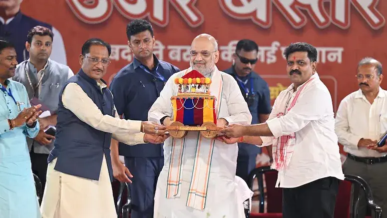 CG NEWS: बस्तर में मध्य क्षेत्रीय परिषद की बैठक शुरू, केंद्रीय गृहमंत्री अमित शाह सहित चार राज्यों के सीएम मौजूद