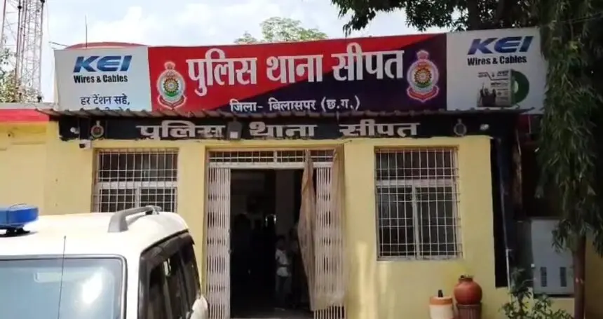 CG NEWS: विवाद के बाद सोशल मीडिया पर वायरल की पति ने अपने पत्नी की अश्लील तस्वीरें और वीडियो, आईटी एक्ट के तहत दर्ज