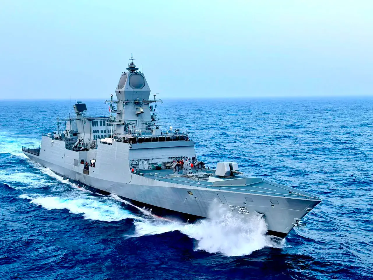 Indian Navy: PM मोदी ने देश को समर्पित किए तीन स्वदेशी युद्धपोत, अरब सागर से बंगाल की खाड़ी तक और मजबूत हुई भारत की समुद्री सुरक्षा