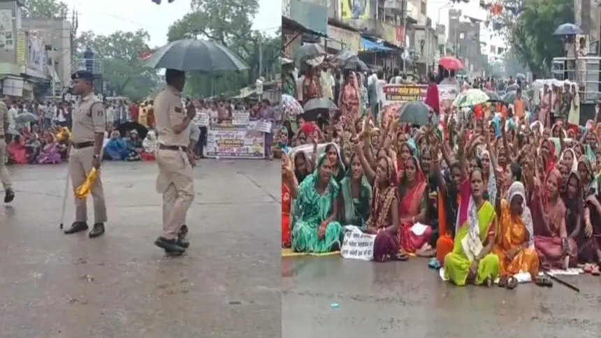 CG NEWS: जर्जर सड़क को लेकर ग्रामीणों का आंदोलन, ग्रामीणों ने प्रशासन के खिलाफ खोला मोर्चा