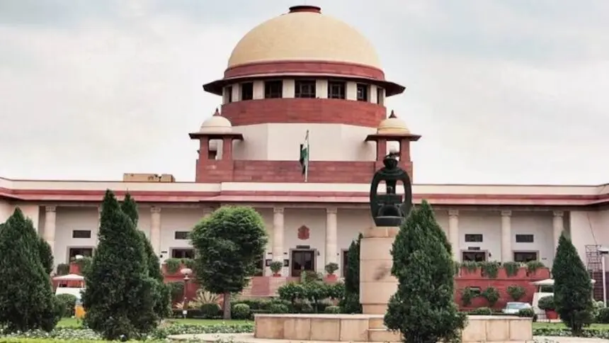 Supreme Court: “सिगरेट-शराब पर टैक्स बढ़ा दो, लेकिन बेटियों को सुविधाएं दो…” महिला वकीलों की बदहाल स्थिति पर सुप्रीम कोर्ट सख्त