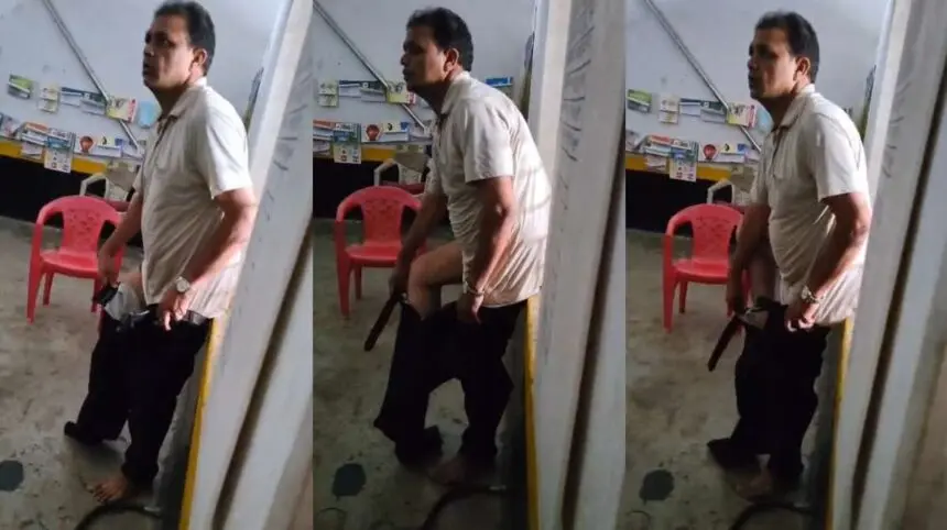 CG VIDEO : स्कूल समय के दौरान टी-शर्ट और अंडरवियर में बैठे मिले प्रधान पाठक, मचा हड़कंप, देखें वीडियो
