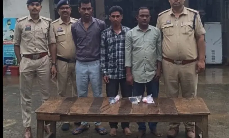 CG CRIME NEWS: काले कागज से असली नोट बनाने का झांसा, PhonePe पर मांगे 50 हजार; मास्टरमाइंड समेत 3 गिरफ्तार