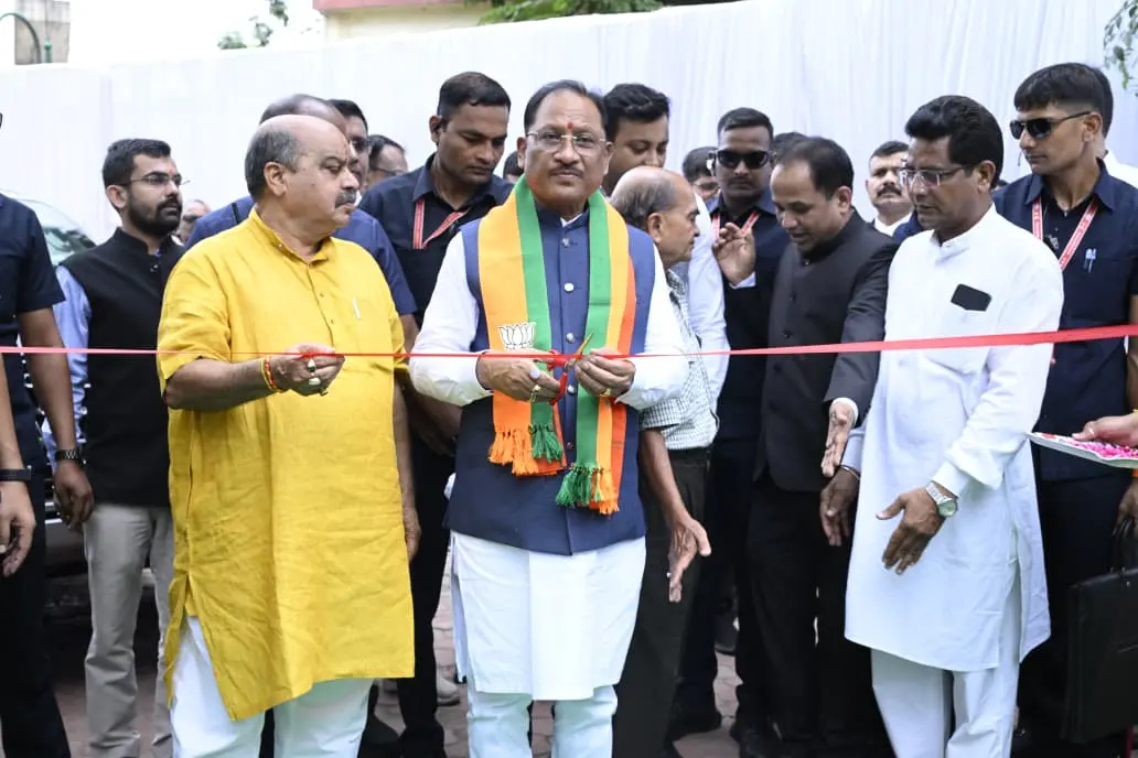 देश की आजादी में छत्तीसगढ़ के वीर नायकों का योगदान नई पीढ़ी तक पहुंचाना हमारा दायित्व : मुख्यमंत्री श्री विष्णु देव साय