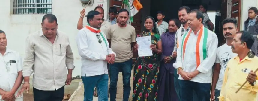 CG NEWS: बढ़े बिजली बिल और स्मार्ट मीटर के विरोध में कांग्रेस का अभियान, घर-घर पहुंचकर भरवाए शिकायत आवेदन