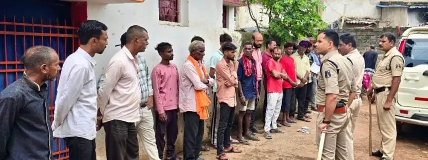 CG NEWS: तिल्दा-नेवरा में पुलिस का सघन चेकिंग अभियान, 21 संदिग्धों पर कानूनी कार्रवाई