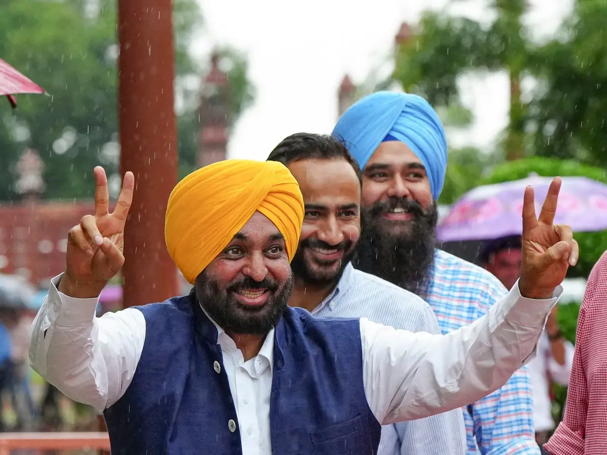 8 परसेंट बढ़ गया कर्मचारियों का महंगाई भत्ता, सरकार ने किया ऐलान- इस महीने से मिलेगी …