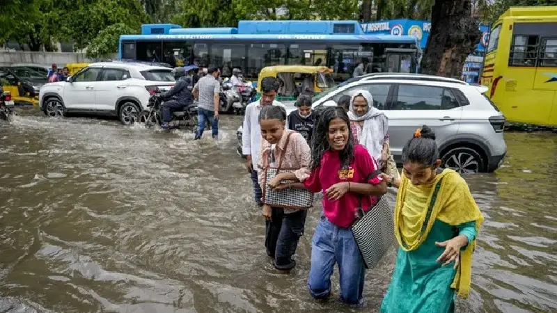 छत्तीसगढ़ के आंधी-बारिश का अलर्ट; 80 किमी की रफ्तार से चलेगी हवा