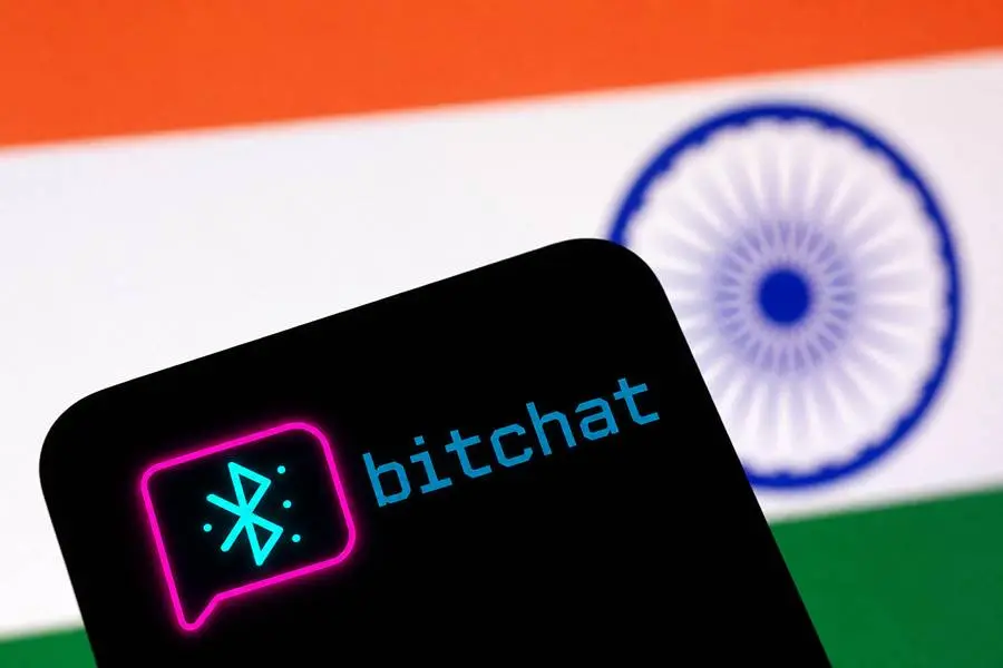 IT Act : इंटरनेट बंद होने पर भी चलता था Bitchat, अब भारत में ऐप पर शिकंजा