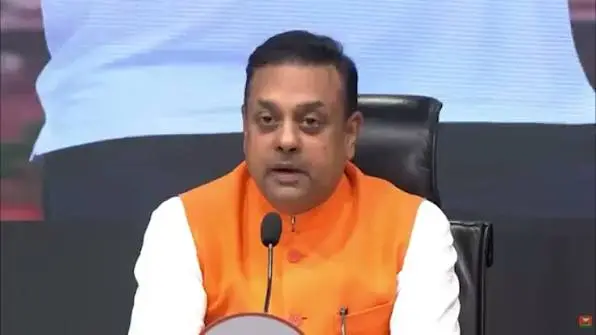 “बीजेपी की मदद ज्ञानेश नहीं, गणेश जी कर रहे हैं” – संबित पात्रा का कांग्रेस पर तीखा पलटवार