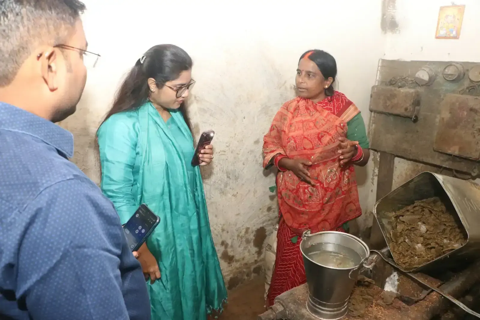 बसंती राजवाड़े ने स्वरोजगार से लिखी आत्मनिर्भरता की कहानी, हर माह 32 हजार की आमदनी