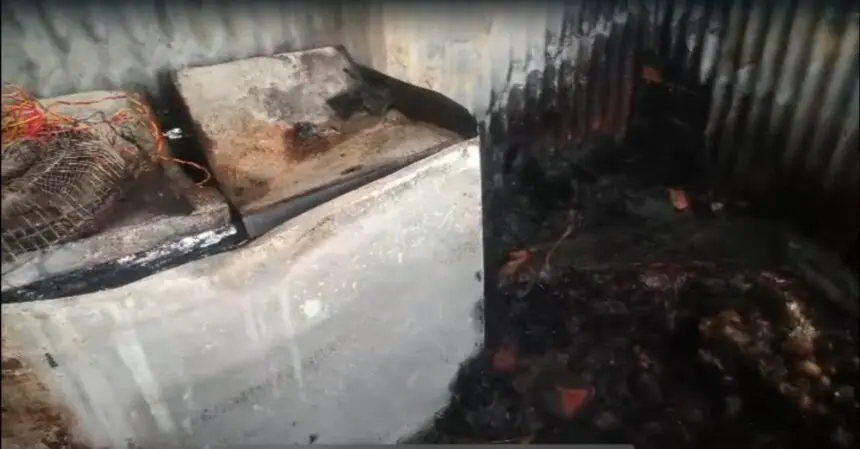 CG NEWS : शॉर्ट सर्किट से फल दुकान में लगी आग, लाखों का सामान जलकर खाक,1 से 2 लाख रुपये के नुकसान का अनुमान